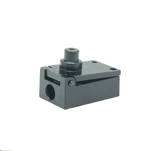 Sealer accessories driven wheel seat